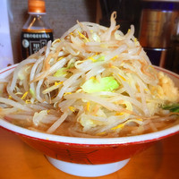 「小ラーメン（麺半分ニンニク野菜マシ）」@豚星。の写真