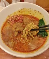 「排骨担々麺（大辛） 950円」@担々麺 ほおずきの写真