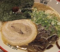 「とんこつらーめん」@とんこつラーメン 博多風龍 渋谷店の写真