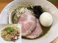 「特濃煮干ソバ（黒）800円+味玉100円+和え玉150円」@煮干中華ソバ イチカワの写真