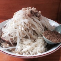 「200g　にんにくと脂と鰹節」@ラーメン角次の写真