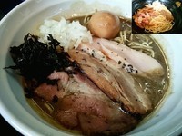 「【数量限定】煮干濃麺HV　800円＋味玉＋和へ玉150円」@濃麺 海月の写真