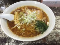 「ラーメン」@手打 焔の写真
