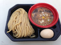 「中華蕎麦とみ田  王道の豚骨魚介」@大つけ麺博 ご当地つけ麺GPの写真