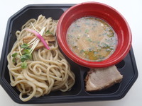 「ラーメン専門店 E.Y竹末本店『鮎とホタテの鶏つけそば』」@大つけ麺博 ご当地つけ麺GPの写真