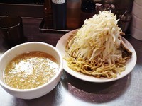 「つけ麺(780円)+中盛り(100円)」@らーめん大 大久保店の写真