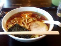 「【醤油ラーメン】450円」@ラーメン coffee 特一番の写真