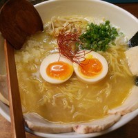 「超濃厚鶏白湯らーめん」@麺匠ようすけの写真