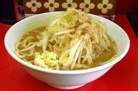 「ラーメン(ニンニク・アブラ)700円」@豚ラーメン 蕨店の写真