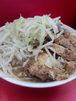 「ぶた入りラーメン700円」@ラーメン二郎 三田本店の写真