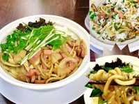 「ナイトゲリラー焼き・キノコそば870円＋小ライス100円」@丸直の写真