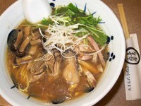 「牡蛎らーめん　900円」@与ろゐ屋の写真