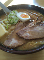 「味噌ラーメン750円＋バター50円」@三代目 月見軒 北郷本店の写真