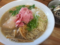 「煮干しそば濃い目＋いわし丼」@中華そば よしかわの写真