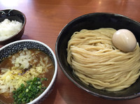 「味玉カレーつけめん」@豚骨一燈 大塚店の写真