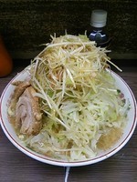 「小ラーメン野菜マシマシにんにくネギ」@ラーメン二郎 横浜関内店の写真