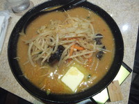 「味噌ラーメン630円＋バター70円(味濃目・こってり)」@麺王 柏東口店の写真