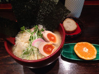 「鶏白湯らーめん 塩 海苔 煮たまご」@せん吉の写真