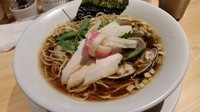 「鶏 煮干 蛤 トリプルSOBA」@Ginza Noodles むぎとオリーブの写真