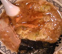 「らーめん」@東京豚骨拉麺 ばんから 池袋東口店の写真