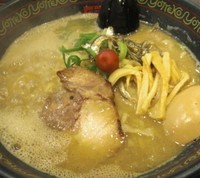 「醤油ラーメン」@よってこや 城北工大前店の写真
