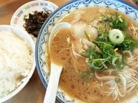 「替玉ランチ」@赤のれん節ちゃんラーメン 野間店の写真