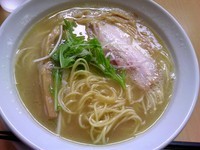 「濃厚醤油らーめん（700円）」@麺処 ぼたん 栃木店の写真