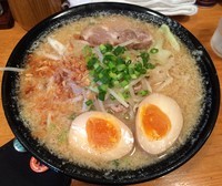 「豊潤こってり味噌ラーメン＋味玉（￥780＋￥100）」@らーめん 豊潤の写真