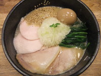 「鶏白湯らーめん（750円）」@麺屋時茂の写真