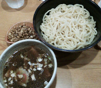 「ブラックつけめん￥７５０」@響き屋の写真