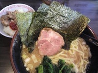 「朝ラー（500円）普通普通普通・小ライス（無料）」@横浜家系らーめん 武術家の写真