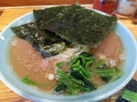 「朝ラーメン（５００円）」@横浜ラーメン 武蔵家 大井町店の写真