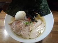 「鶏清湯塩らーめん(700円)＋特製(300円)」@麺庵 小島流の写真