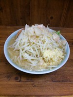 「ラーメン(麺カタメ、カラメ以外マシマシ)」@ラーメン二郎 池袋東口店の写真