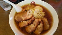 「ちゃーしゅー麺790円＋味付け玉子100円」@珍來 米本団地前店の写真