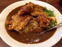 「カラアゲカレー（特盛500g）」@元祖台湾カレーの写真