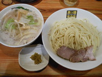 「濃菜つけ麺（中盛）塩麹とあったか鶏鍋野菜＋柚子胡椒」@濃菜麺 井の庄の写真