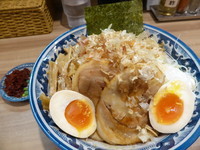 「特製汁なし中華そば（８５０円）＋エビ辛し（５０円）」@中華そば・つけそば 浜屋 我孫子店の写真