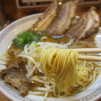 「中華そばチャーシュー 750円」@瓢華 湊町店の写真