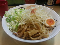 「ゴマ混ぜラーメン 中盛」@超ごってり麺 ごっつの写真