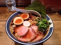 「特醤油ラーメン」@井田商店の写真
