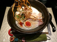 「鶏Soba＋燻製玉子」@鶏soba 座銀 肥後橋本店の写真