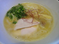 「鶏白湯ＳＯＢＡ」@麺仁 鯱の写真