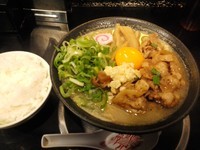 「肉玉そば　690円＋並ライス（無料）」@肉玉蕎麦 おとど 北松戸総本山の写真