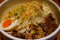 「牛すじ汁なし（中盛無料）」@汁なし破顔の写真