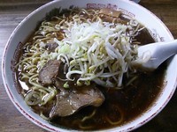 「醬油ラーメン大盛」@炭火焼肉 昇平の写真