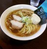 「煮干し正油　@500円」@ラーメン木曜日の写真