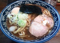 「ラーメン並盛 780円＋燻玉 100円」@兎に角 松戸店の写真