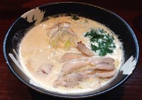 「初雪(11月限定)＋ライス(700円＋100円)」@こくまろ鶏らーめん 久久の写真