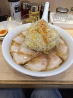 「ネギチャーシュー麺」@喜多方ラーメン坂内 新宿西口思い出横丁店の写真